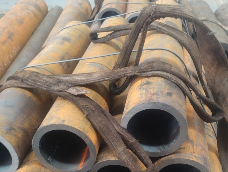 壤塘15CrMoG无缝钢管切割